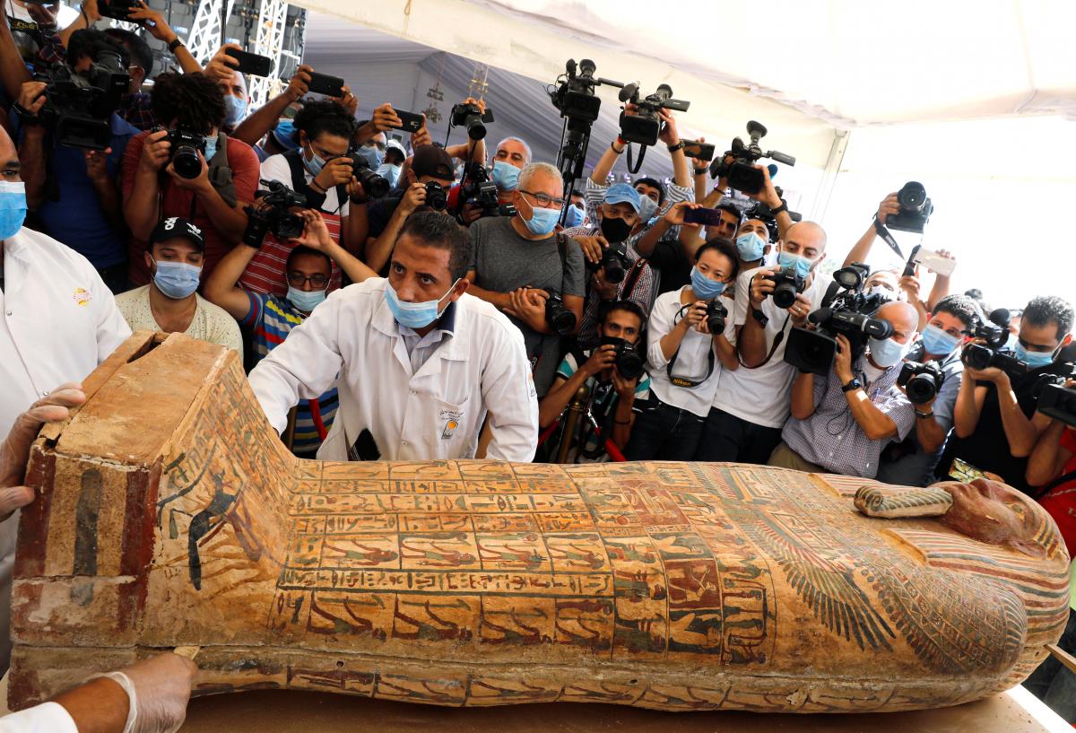 В Египте найдены саркофаги с 2500-летними мумиями